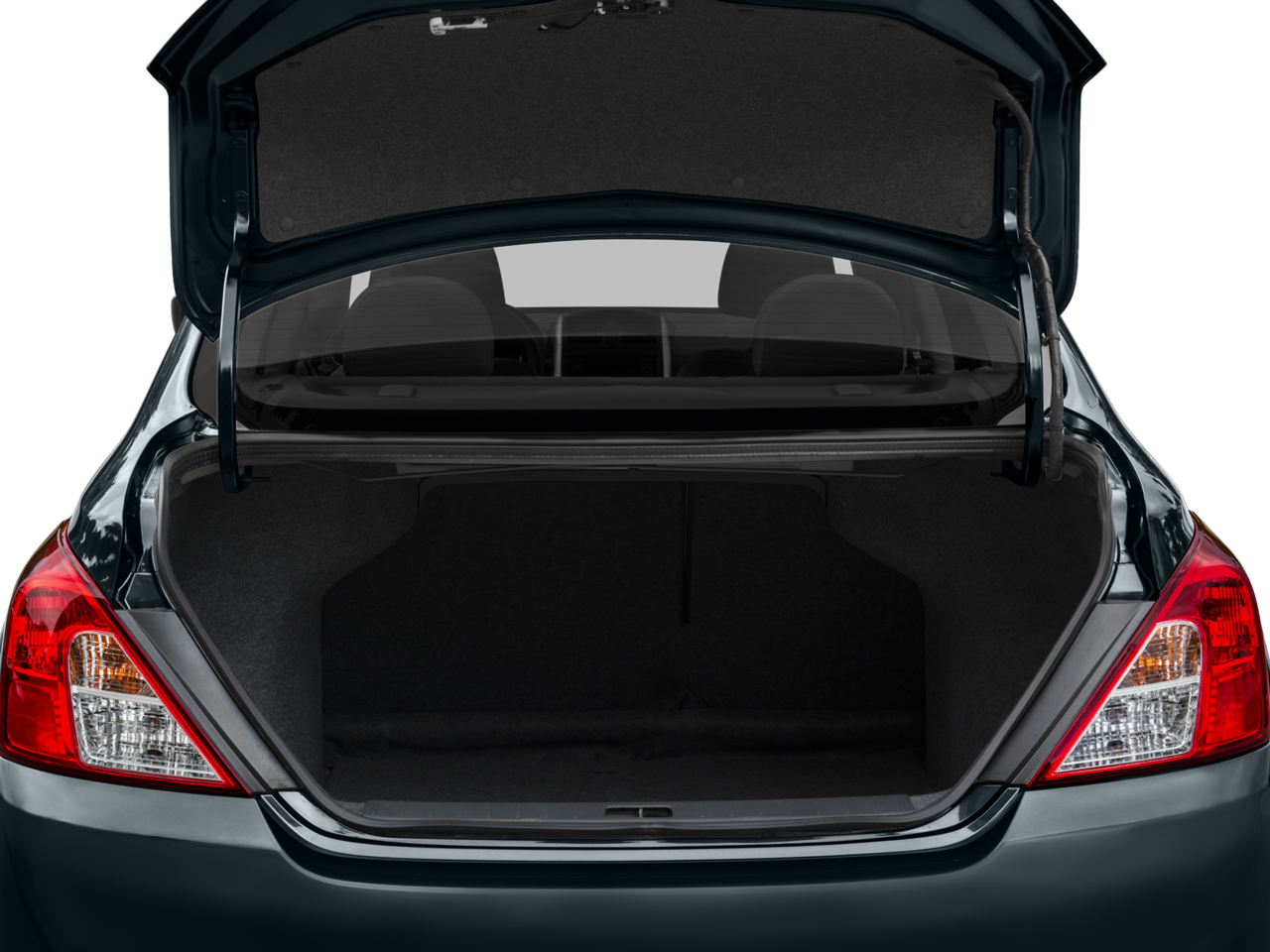 2016 Nissan Versa SV