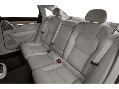 2019 Volvo S90 Momentum