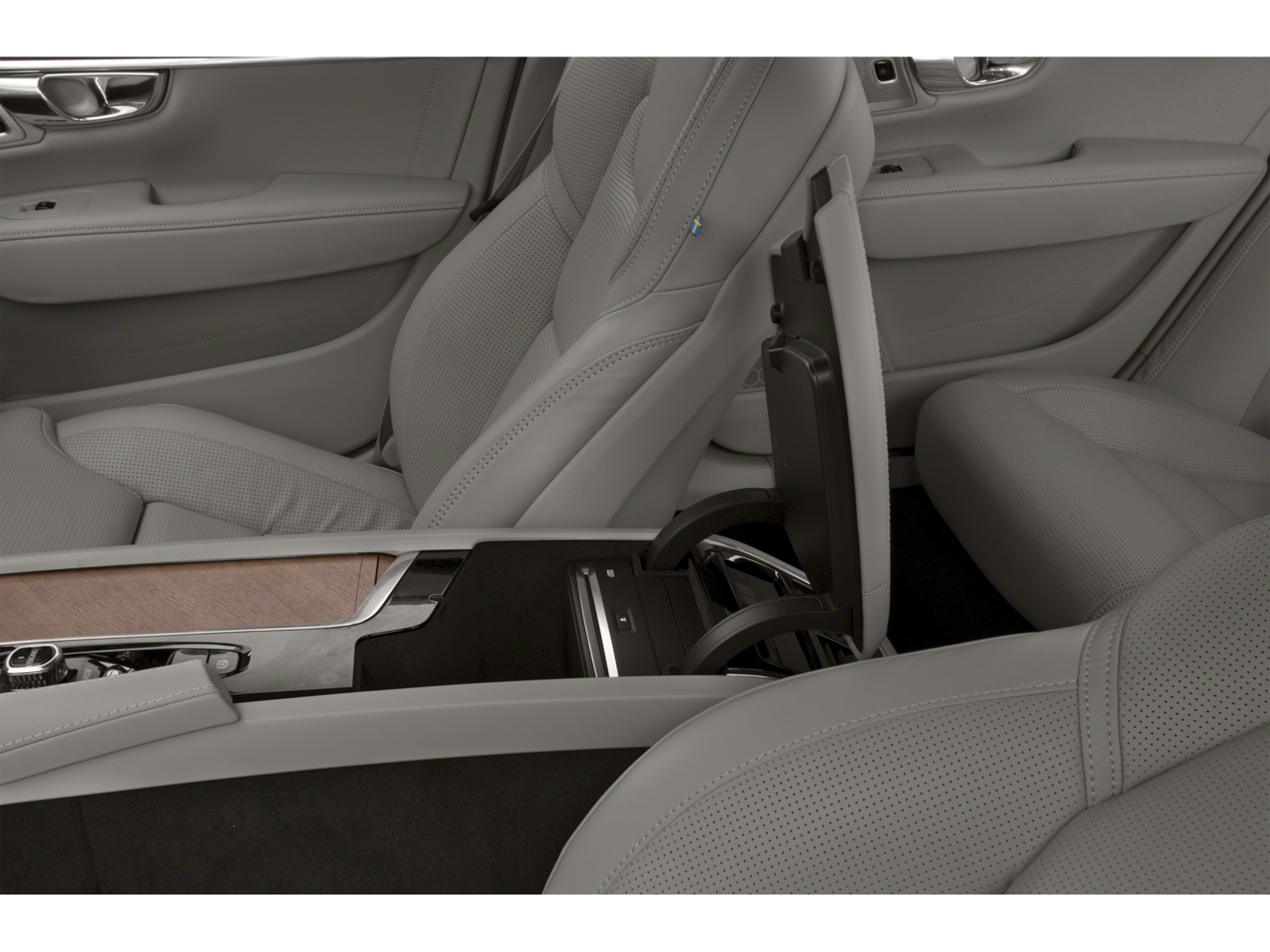 2019 Volvo S90 Momentum