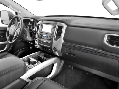 2016 Nissan TITAN XD SV