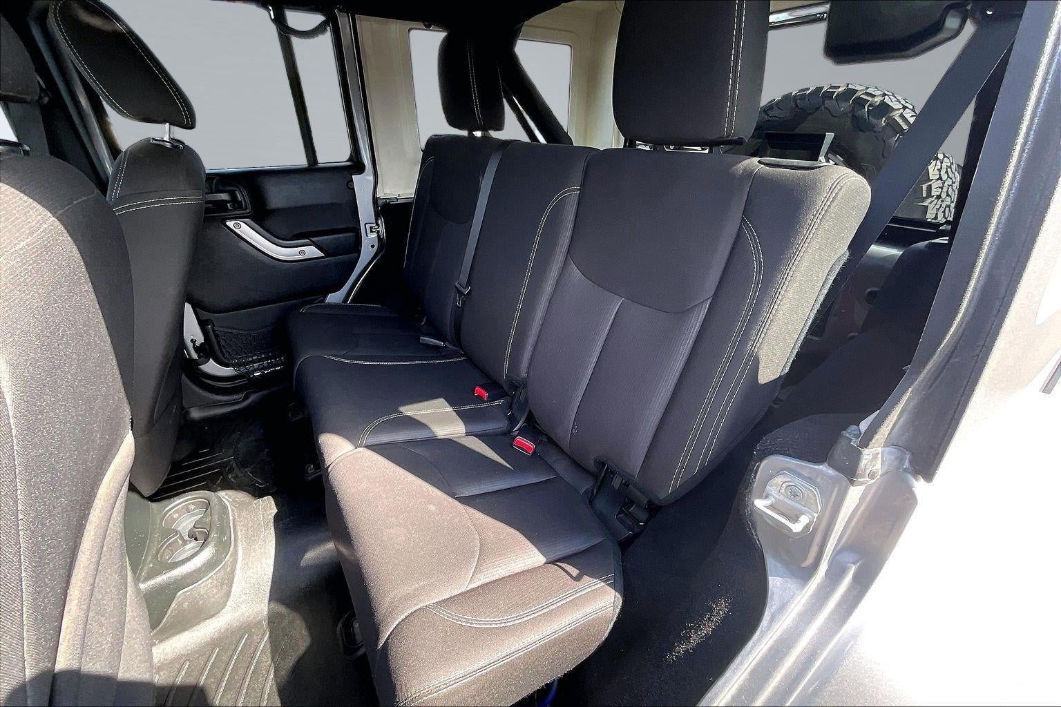 2017 Jeep Wrangler Unlimited Sahara