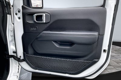 2020 Jeep Wrangler Unlimited Sahara Altitude