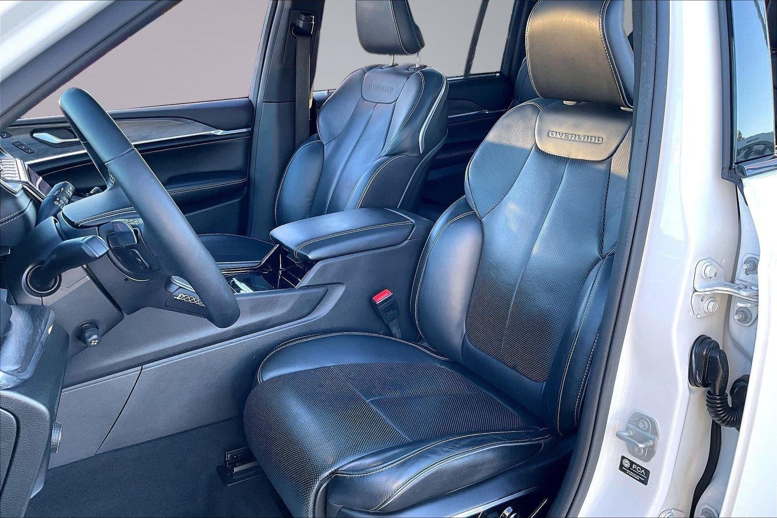 2024 Jeep GR CHEROKEE L Overland