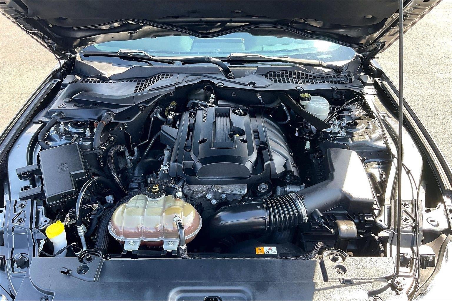 2016 Ford Mustang EcoBoost Premium