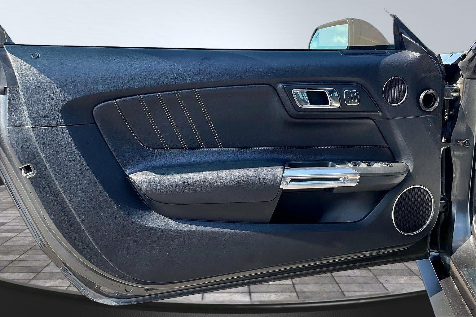 2016 Ford Mustang EcoBoost Premium