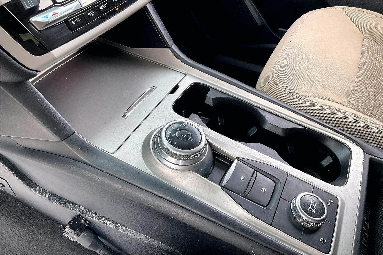 2021 Ford Explorer Base