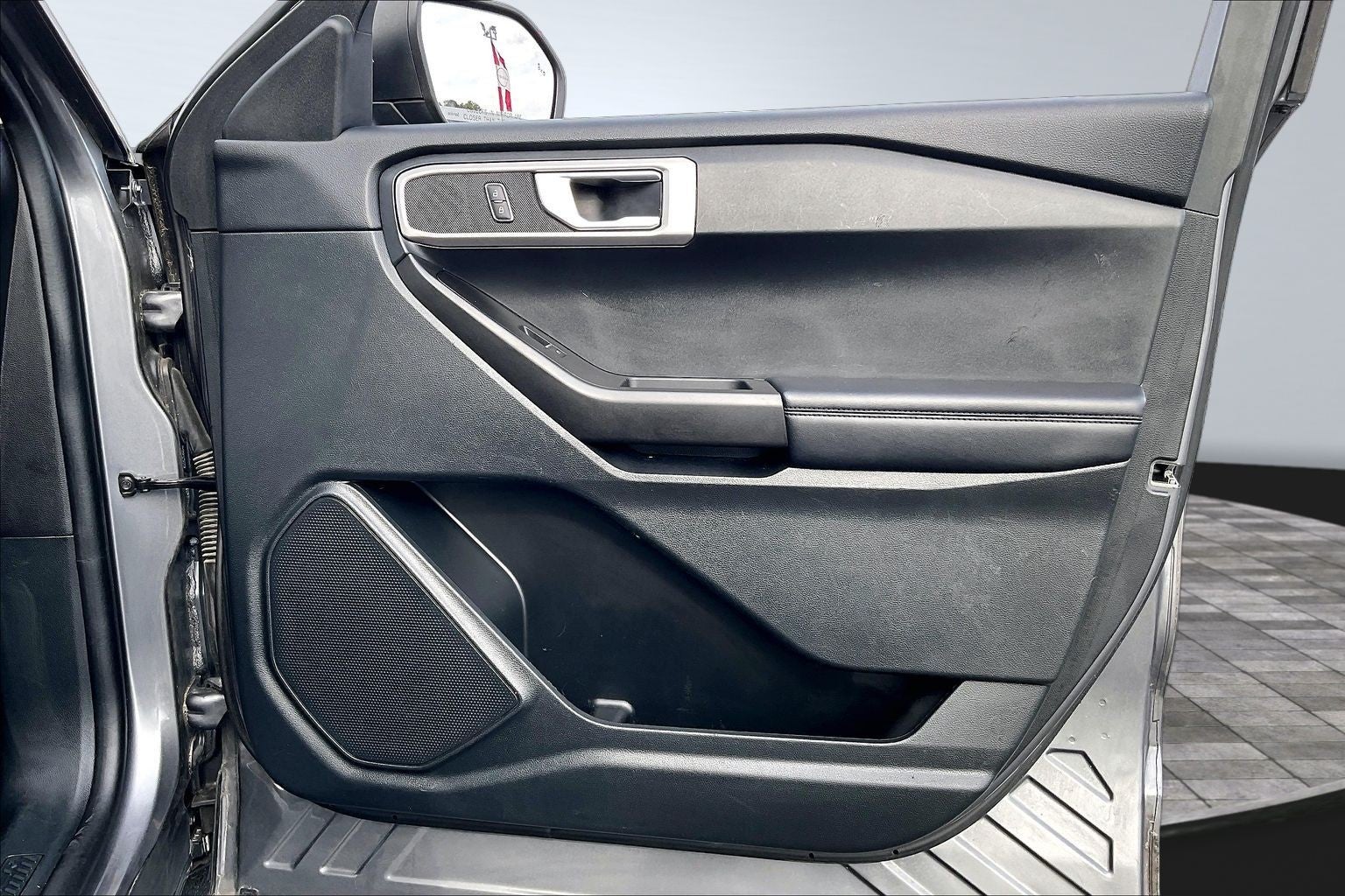 2021 Ford Explorer Base