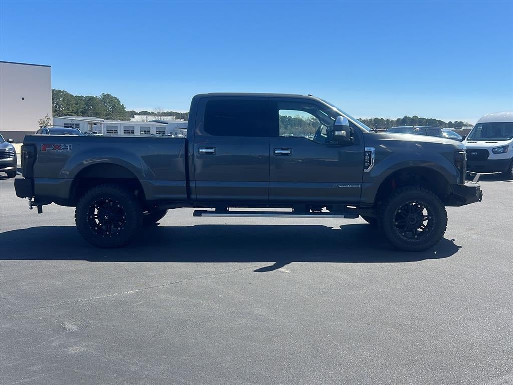 2017 Ford Super Duty F-250 SRW XLT