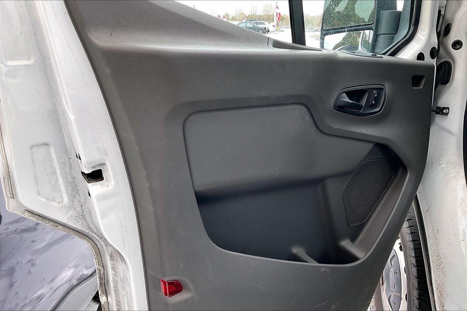 2021 Ford Transit Cargo Van T-250 MD RF RWD