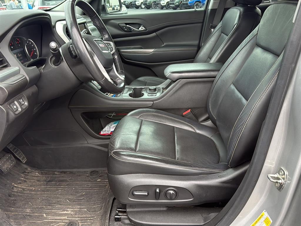 2020 GMC Acadia SLT