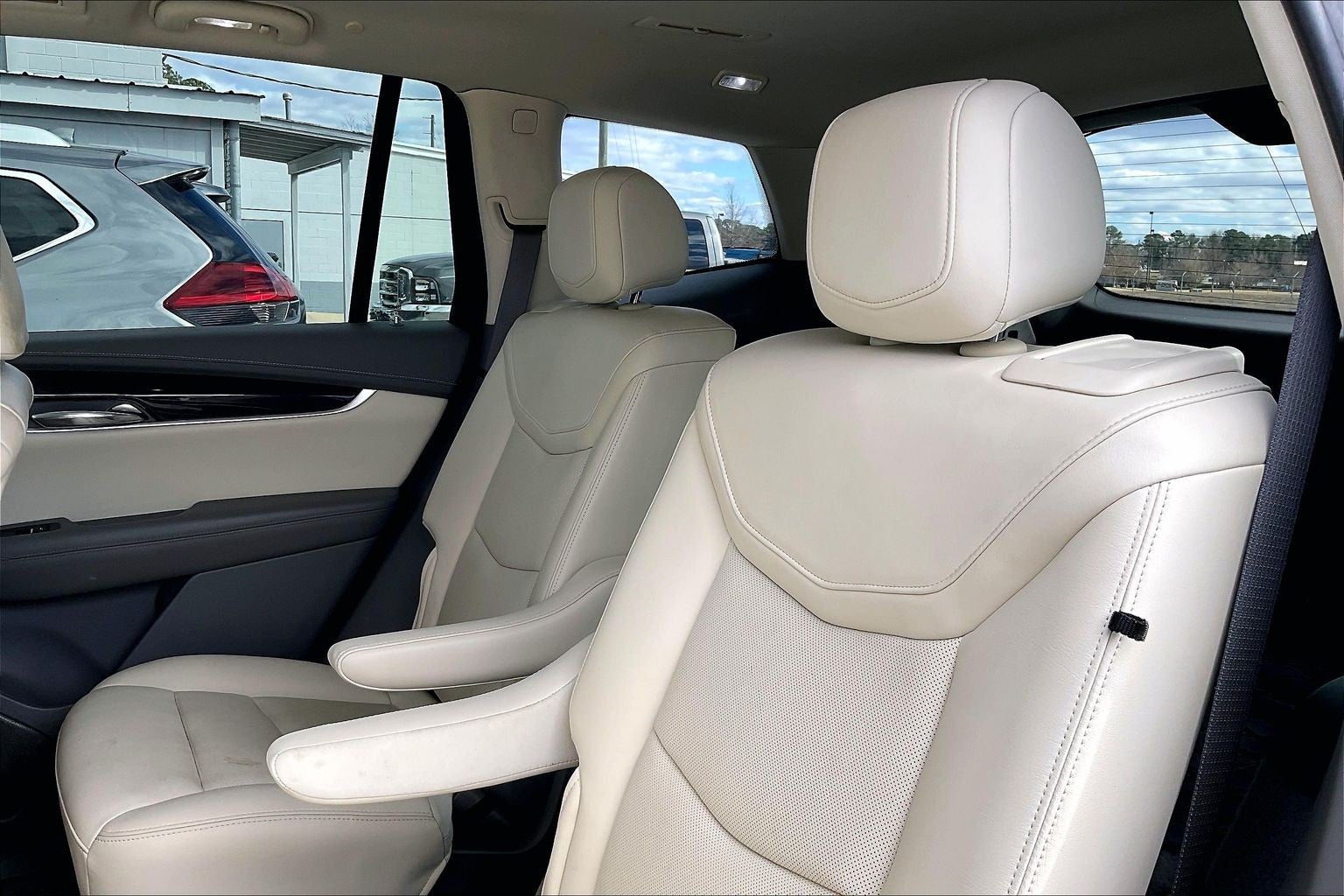 2021 Cadillac XT6 Premium Luxury