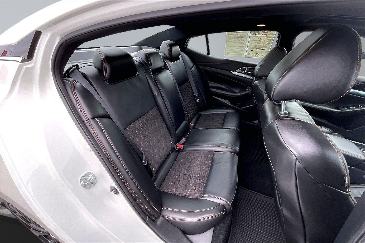 2020 Nissan Maxima SR