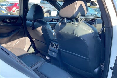 2020 Nissan Maxima SR