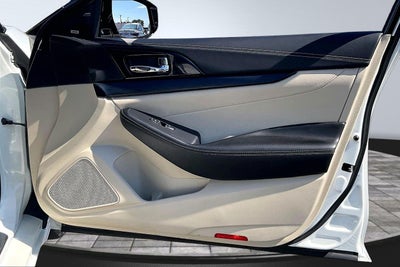 2023 Nissan Maxima Platinum