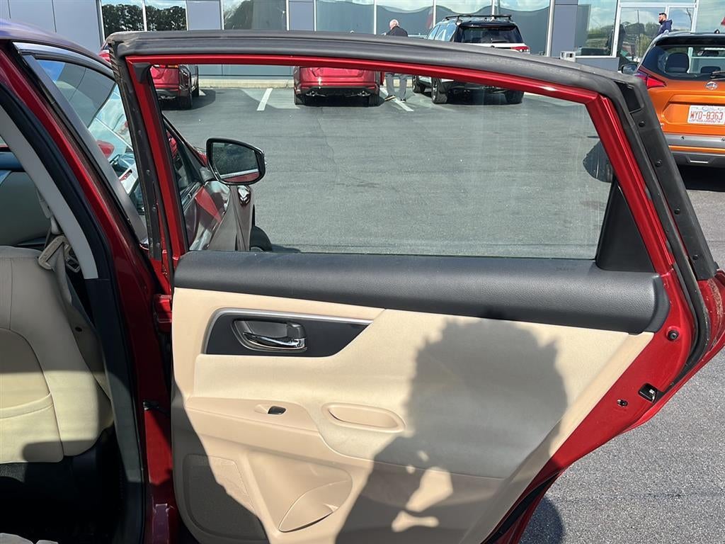 2015 Nissan Altima 2.5 SV