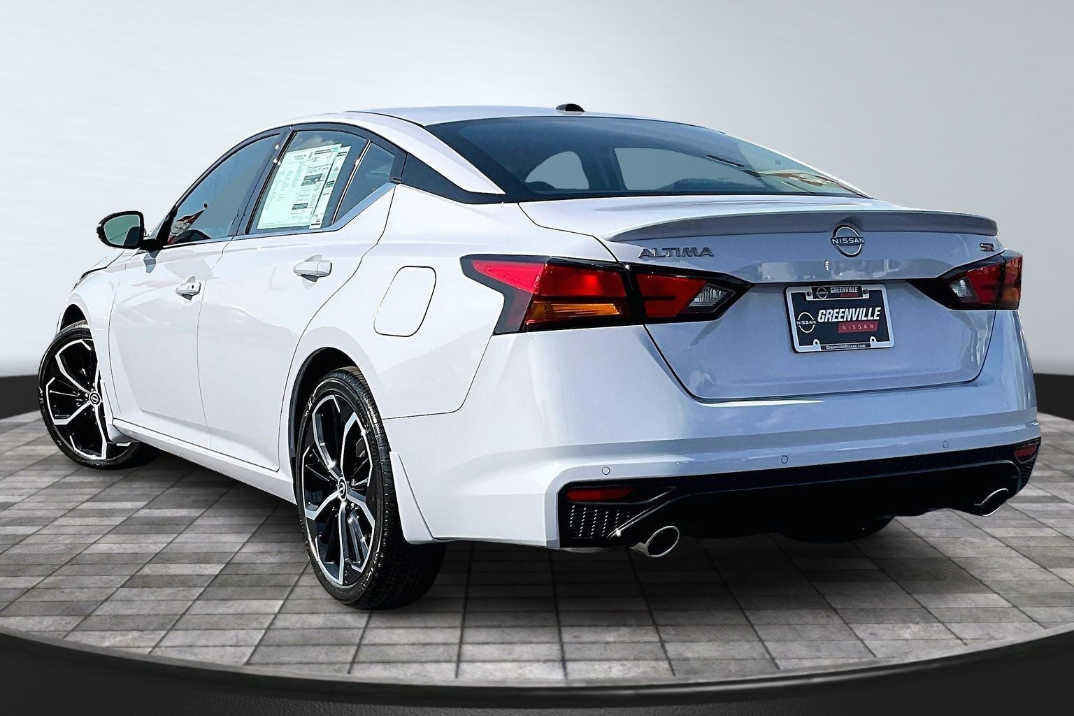 2026 Nissan Altima SR