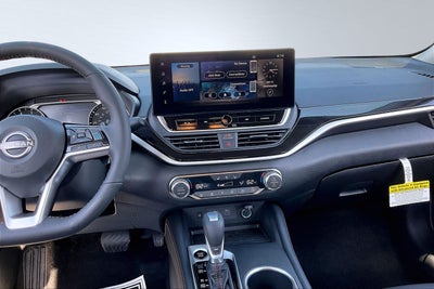 2026 Nissan Altima SR