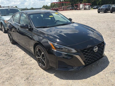 2025 Nissan Altima SR