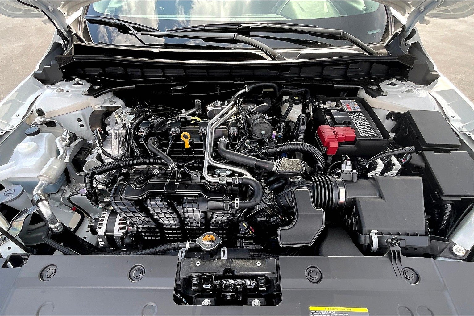 2025 Nissan Altima SR