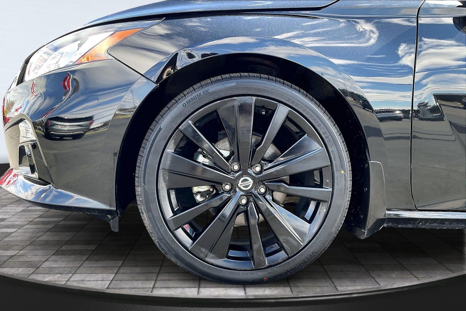 2022 Nissan Altima 2.5 SR