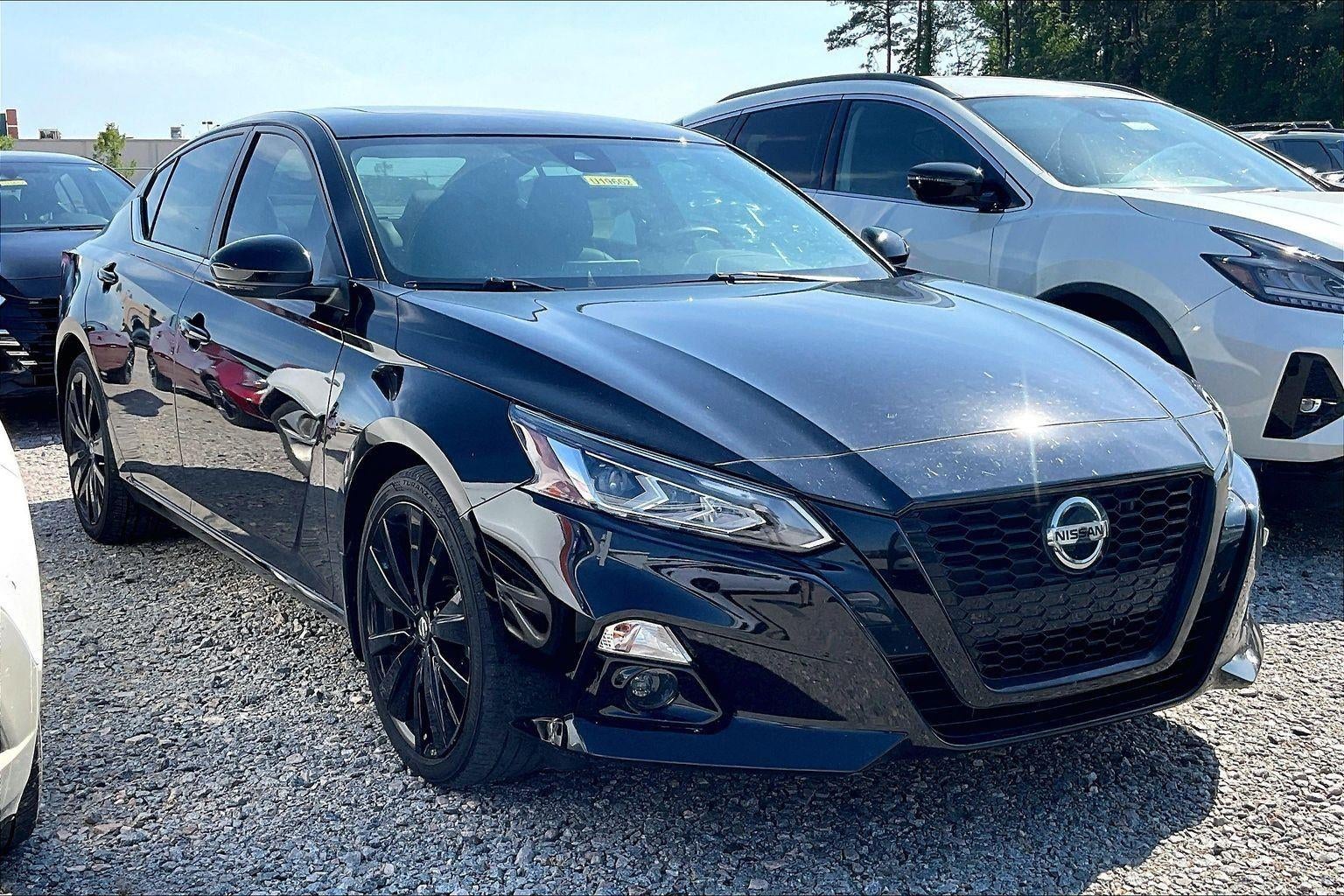 2022 Nissan Altima 2.5 SR
