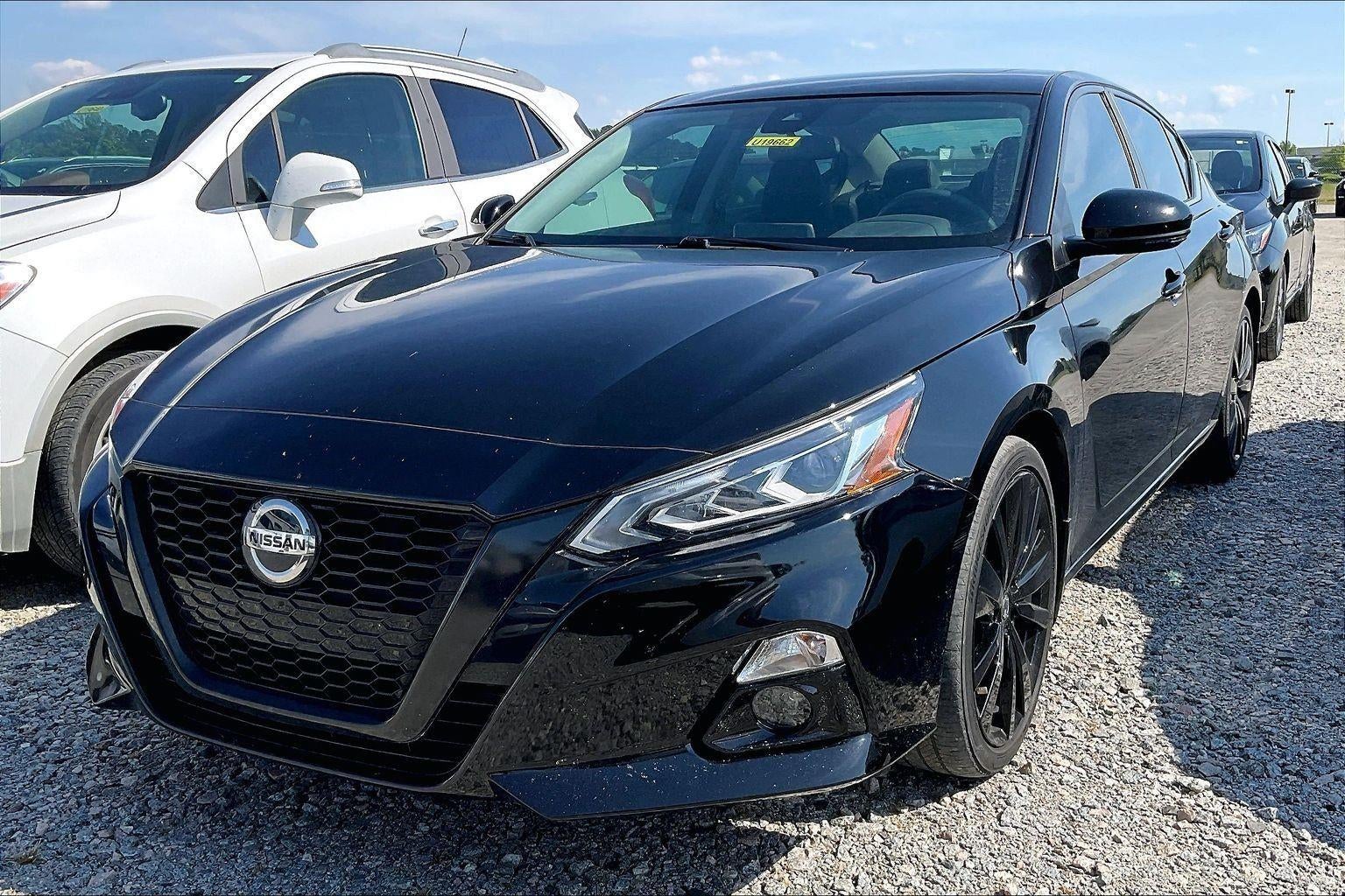 2022 Nissan Altima 2.5 SR