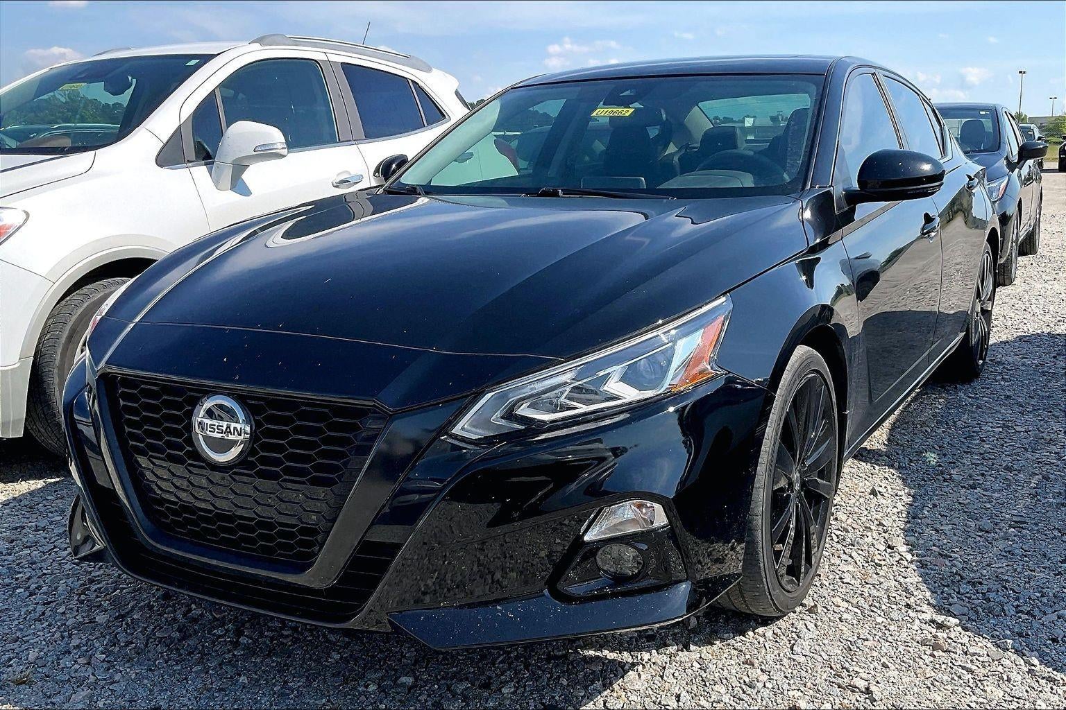 2022 Nissan Altima 2.5 SR