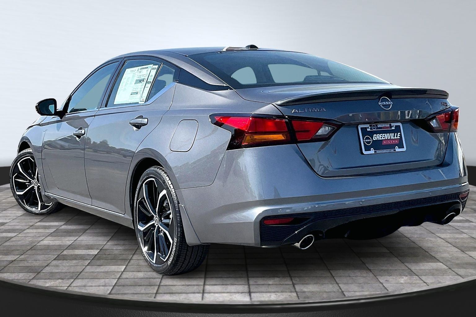 2026 Nissan Altima SR