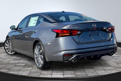 2025 Nissan Altima SL