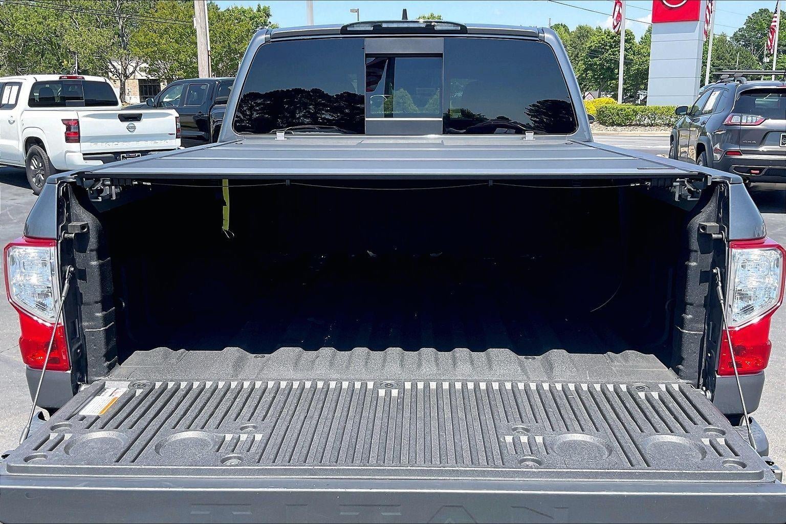 2024 Nissan Titan SV