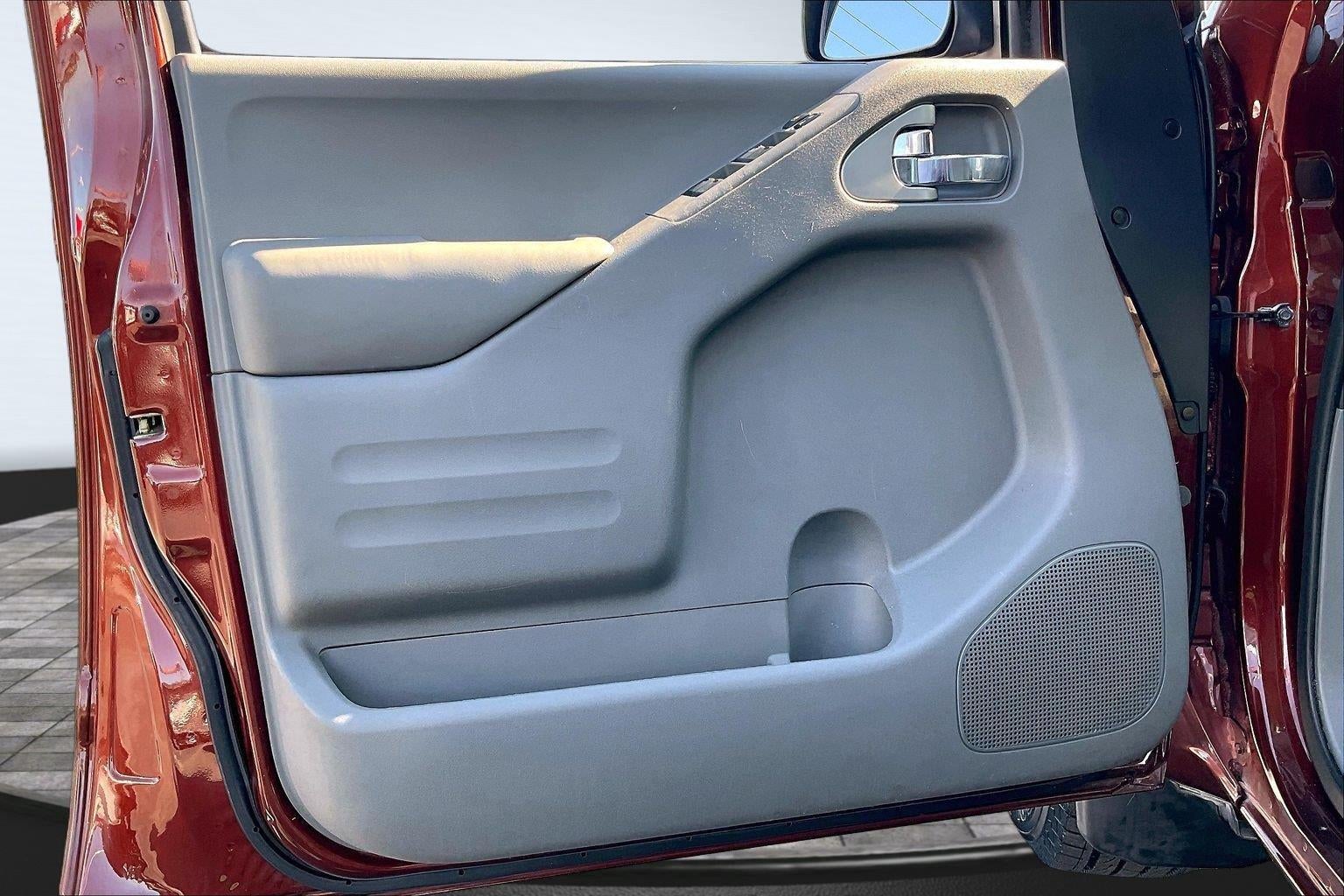 2016 Nissan Frontier SV