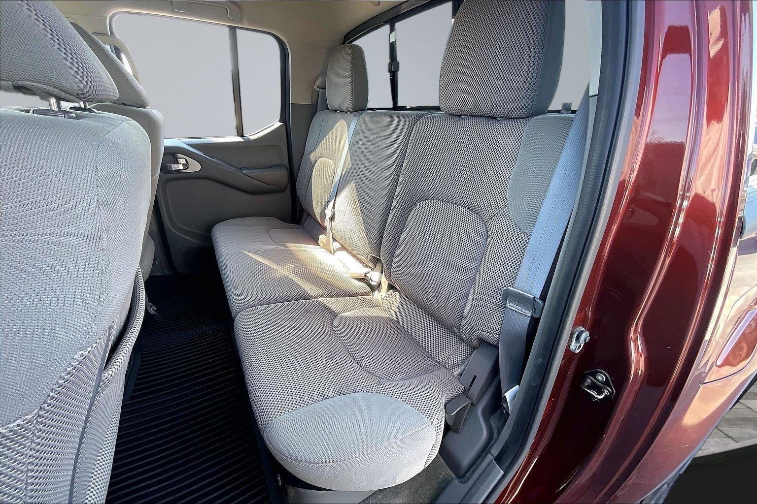 2016 Nissan Frontier SV