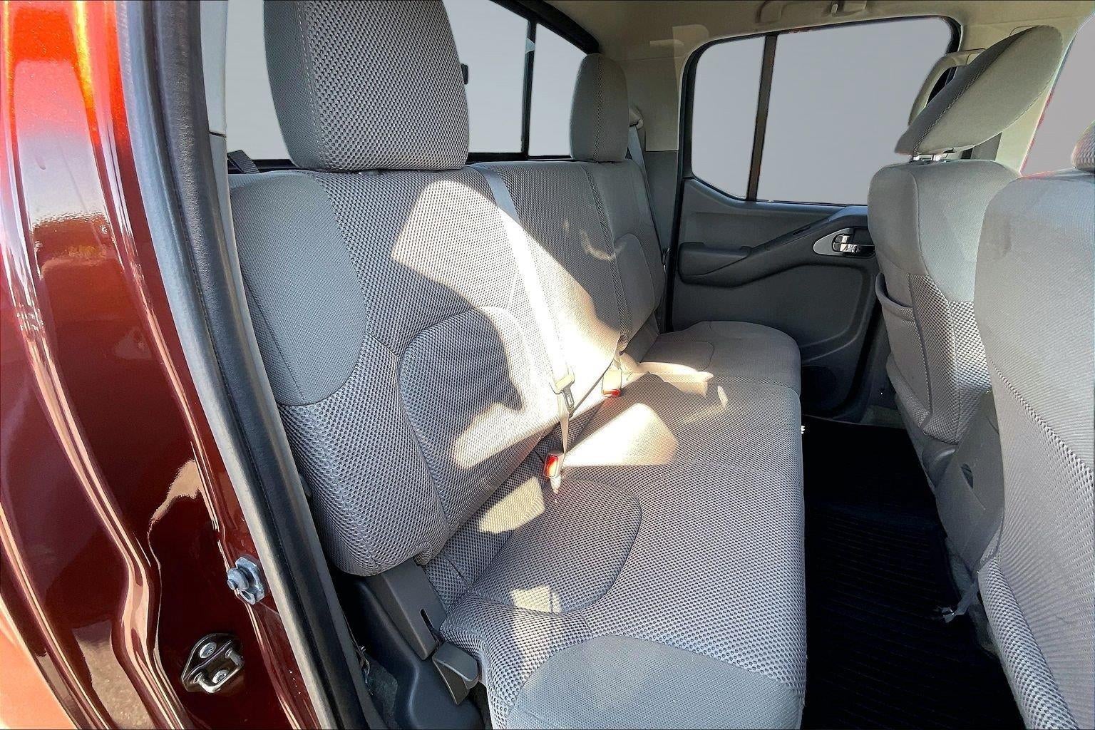 2016 Nissan Frontier SV