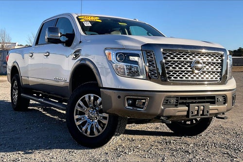 2019 Nissan Titan XD Platinum Reserve
