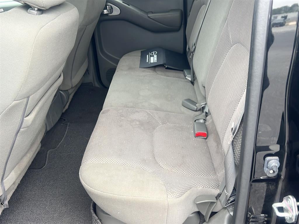 2021 Nissan Frontier SV