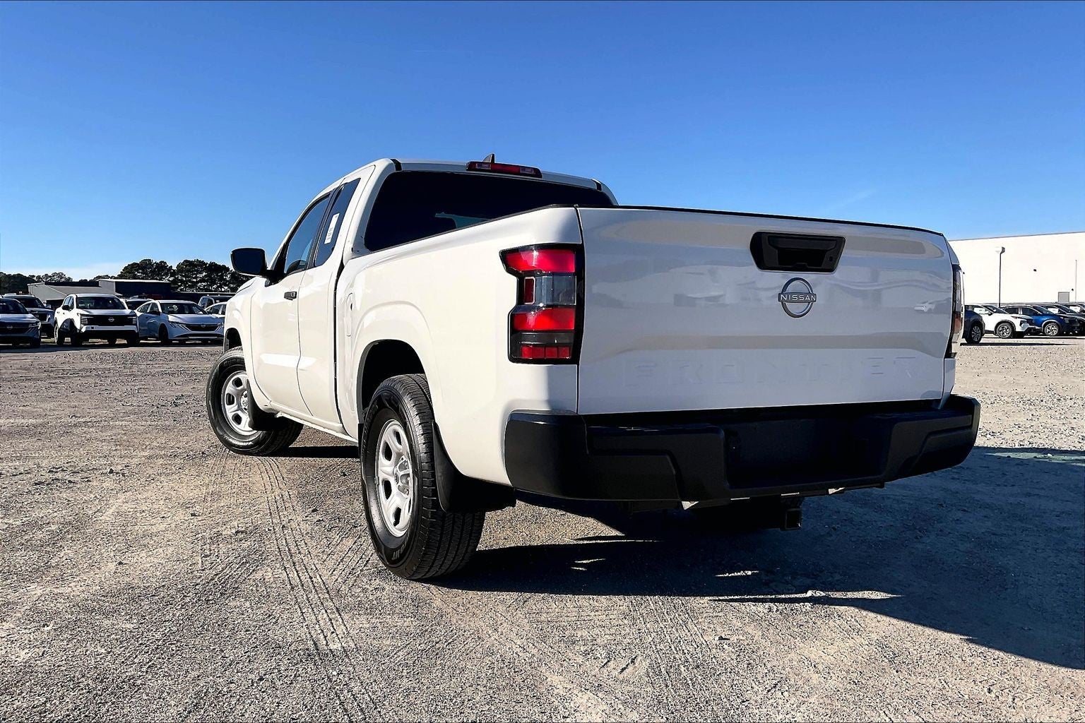 2024 Nissan Frontier S