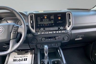 2025 Nissan Frontier SV