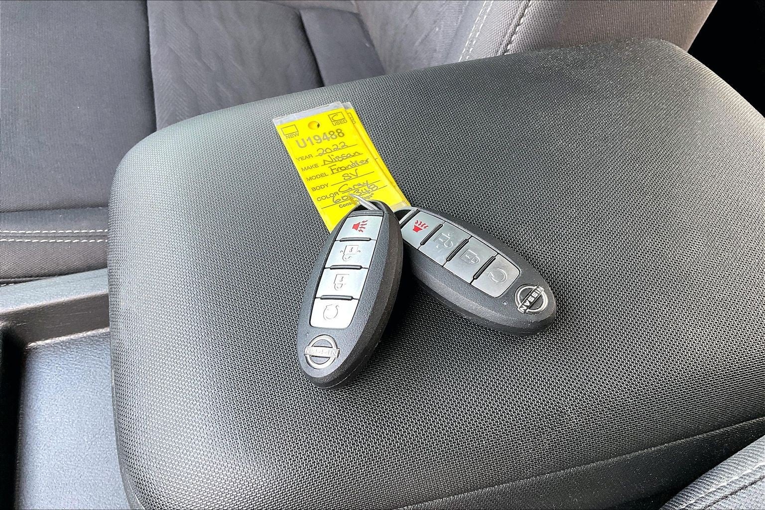 2022 Nissan Frontier SV