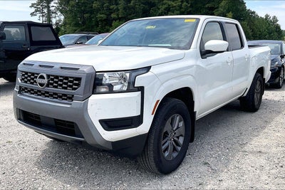 2025 Nissan Frontier SV