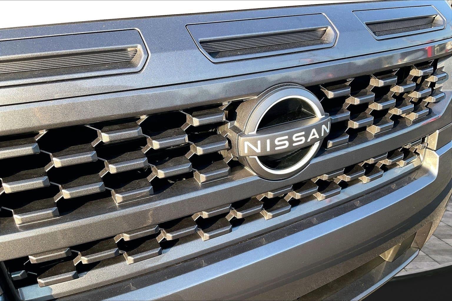 2025 Nissan Frontier SV