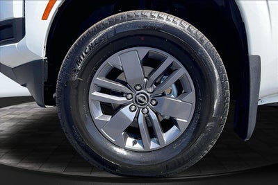2027 Nissan Frontier SV