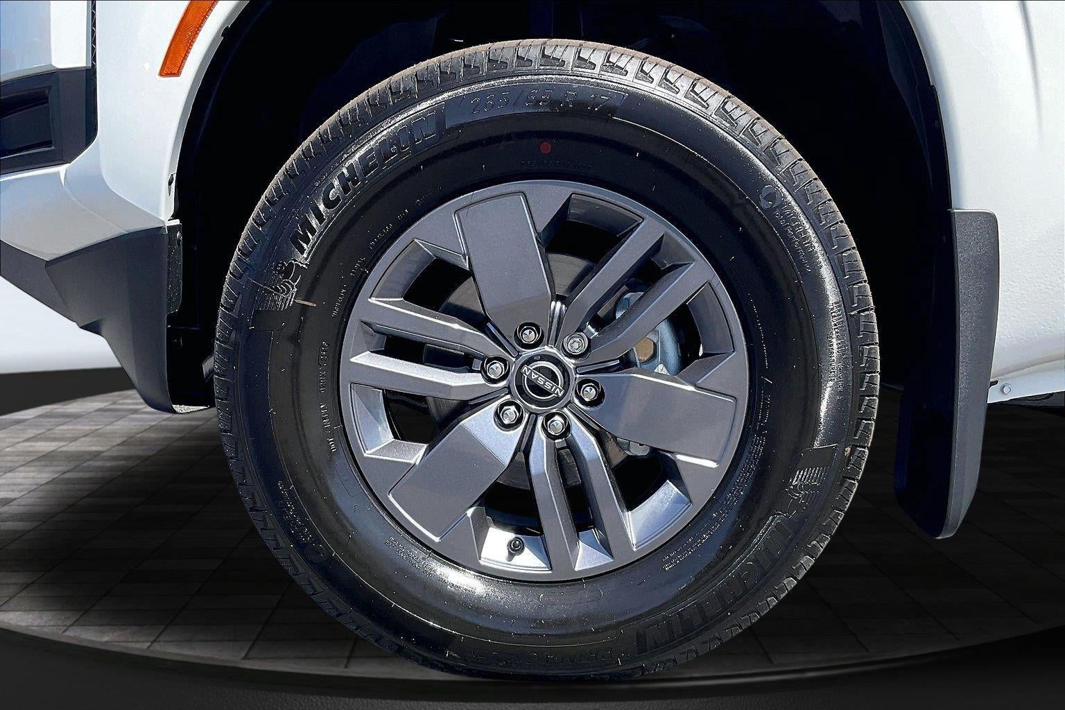 2027 Nissan Frontier SV