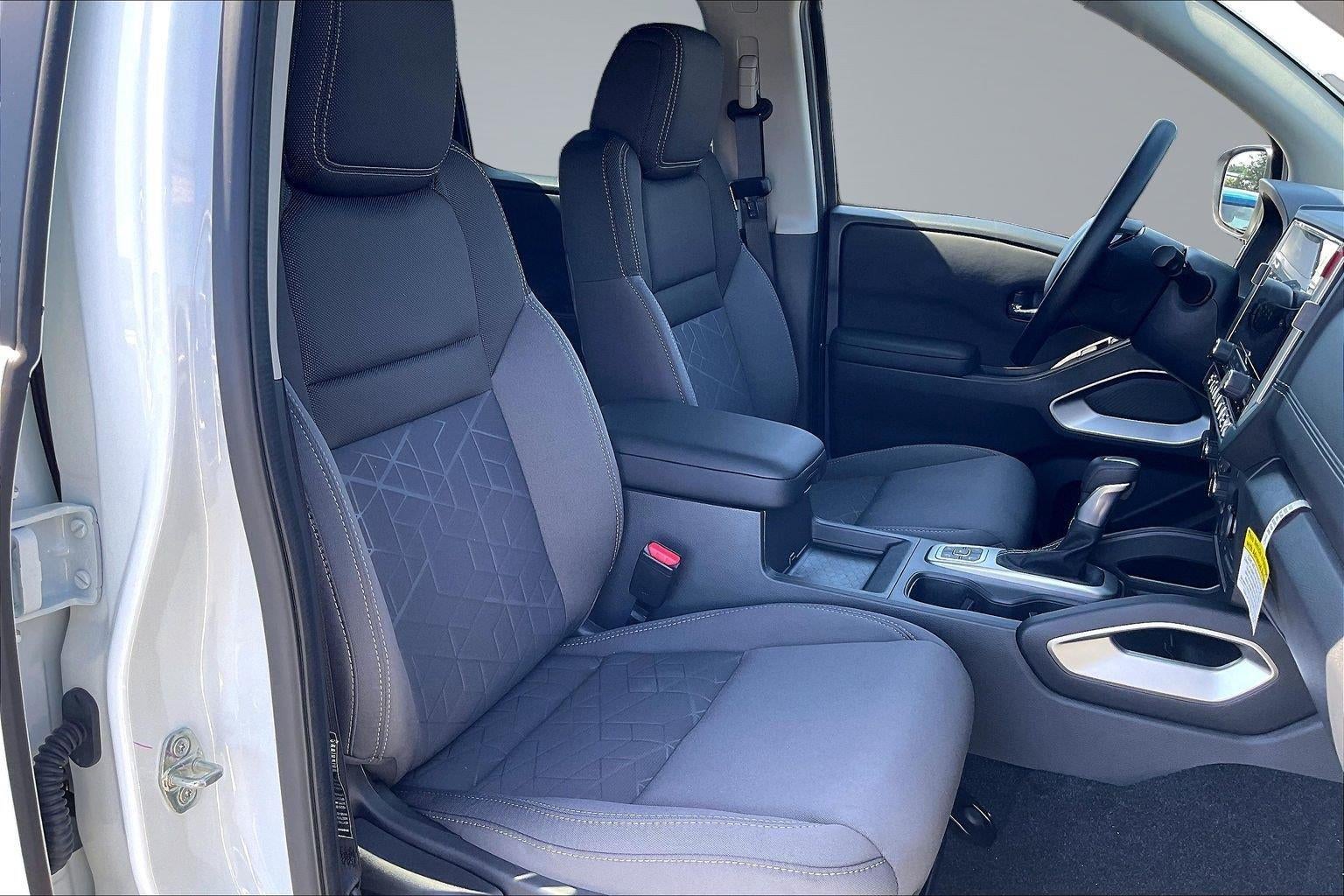 2027 Nissan Frontier SV