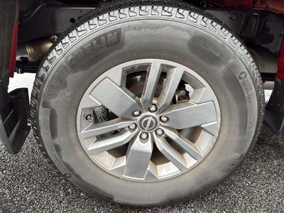 2025 Nissan Frontier SV