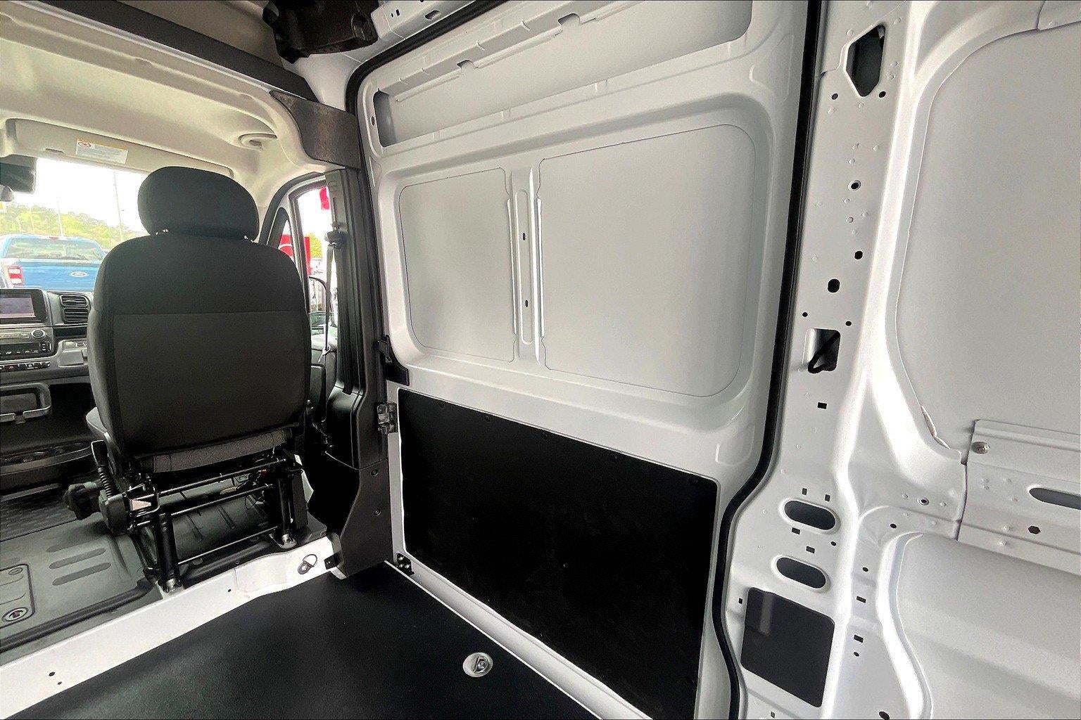 2024 RAM ProMaster Cargo Van Tradesman