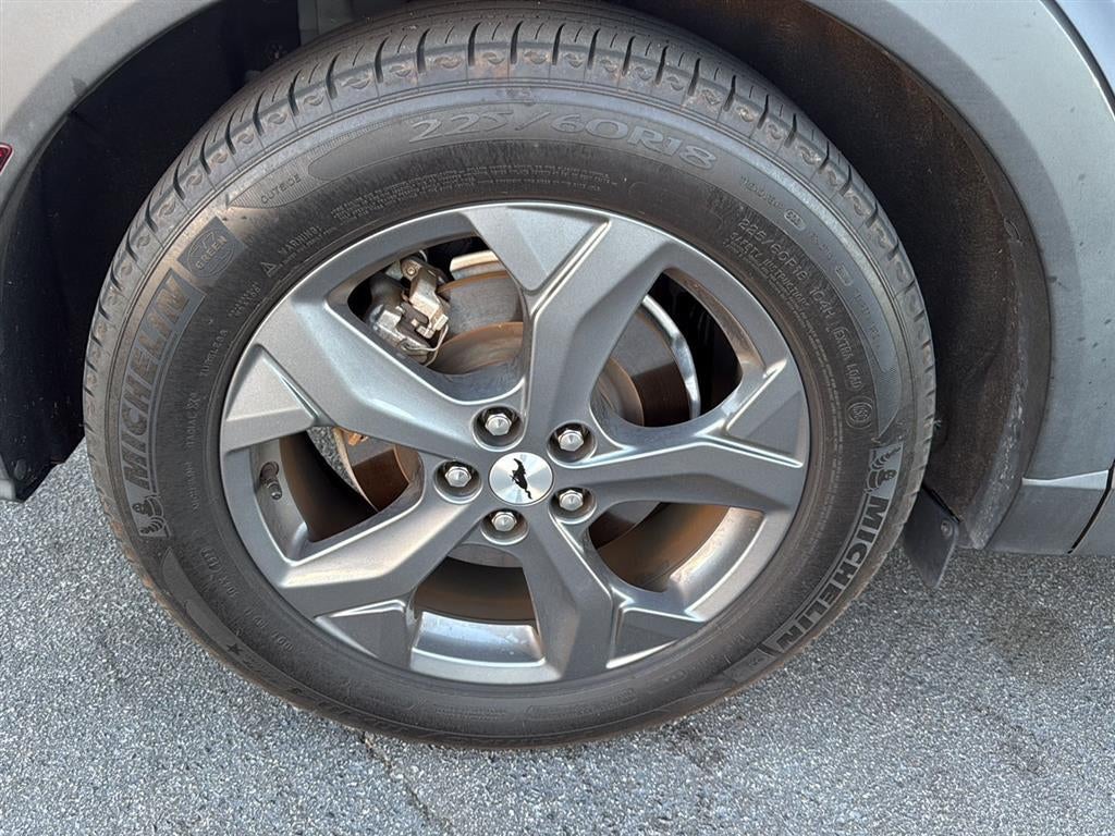 2022 Ford Mustang Mach-E Select