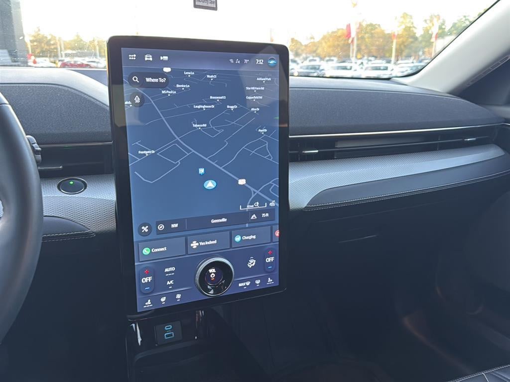 2022 Ford Mustang Mach-E Select