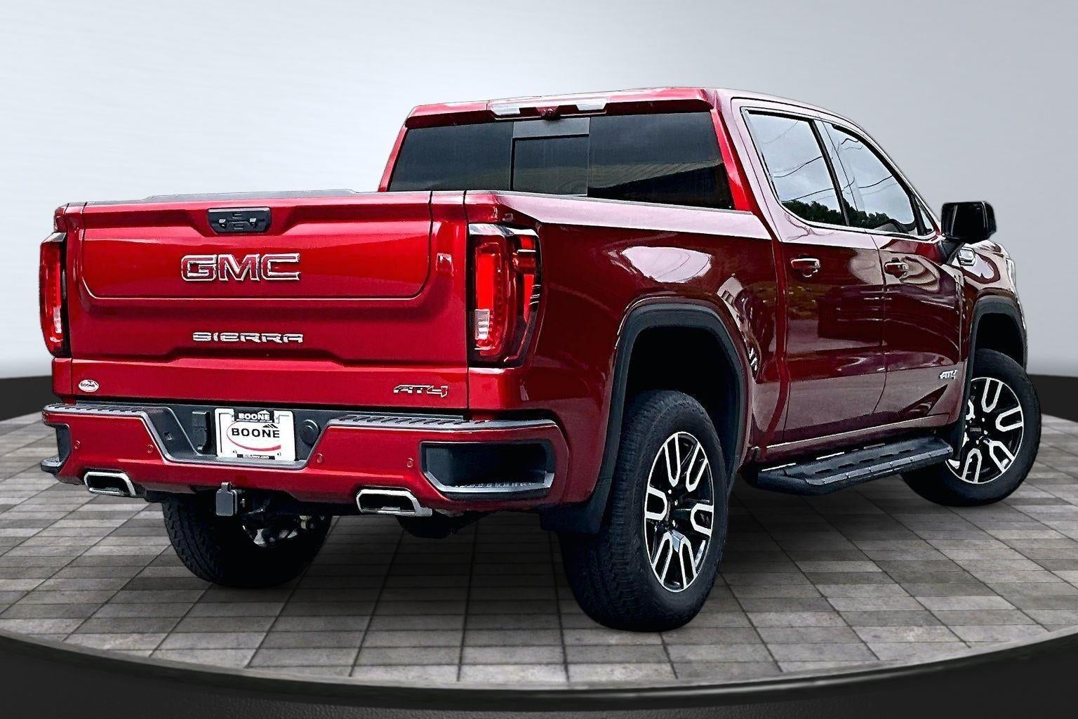 2025 GMC Sierra 1500 AT4