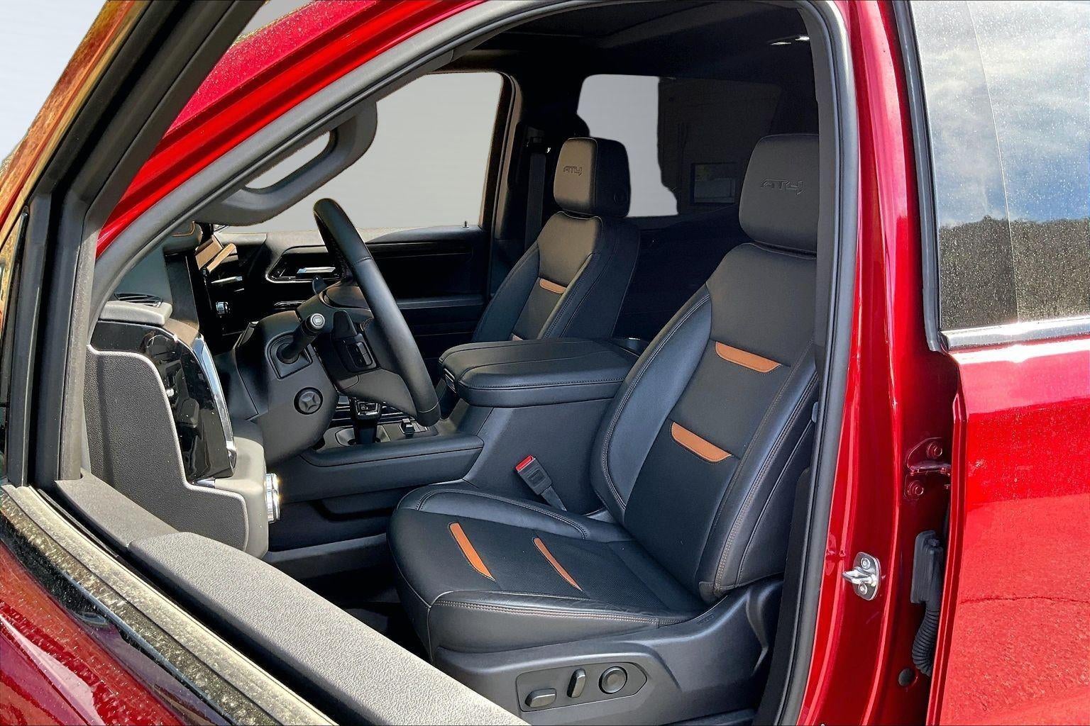 2025 GMC Sierra 1500 AT4