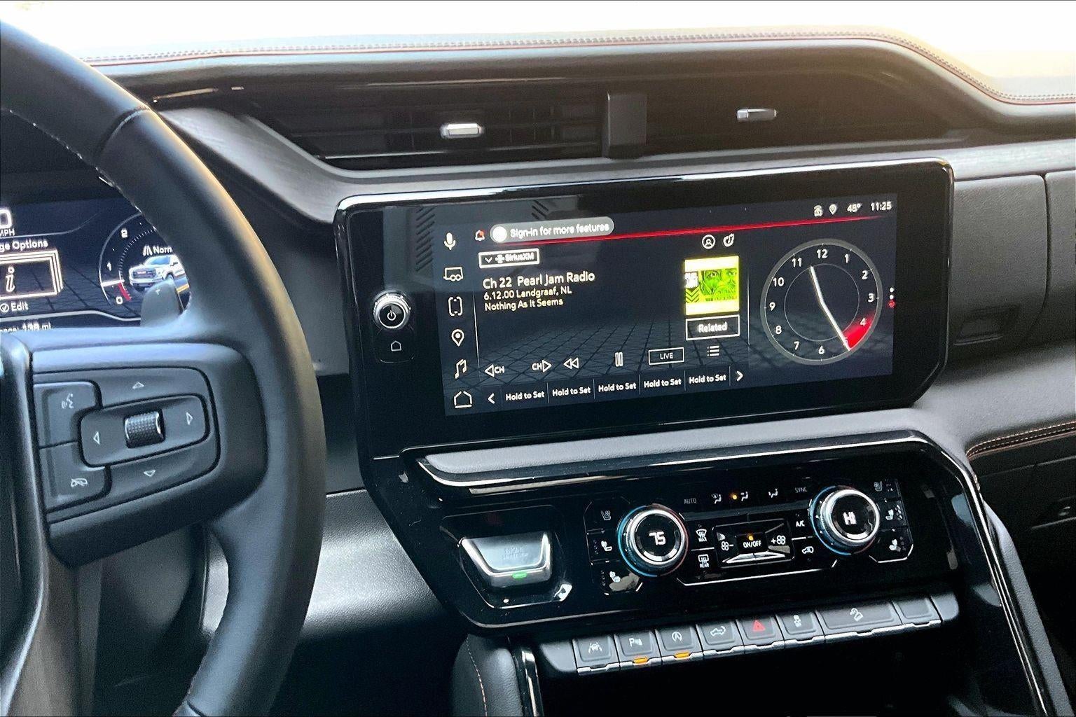 2025 GMC Sierra 1500 AT4